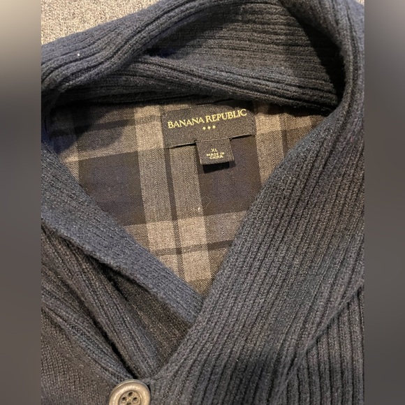 Men’s sweater - Picture 2 of 2